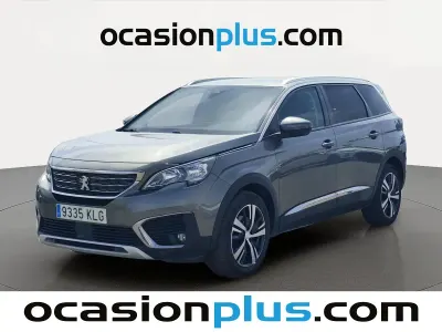 Usado Peugeot 5008 Allure 131 CV (96 kW) 2018 Gris SUV