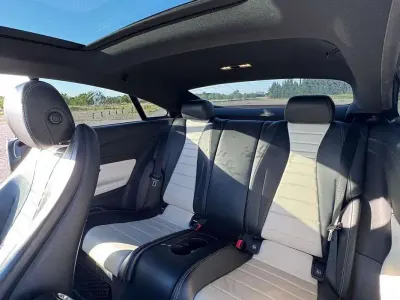Usado Mercedes E220