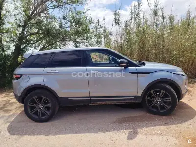 Begagnad Land Rover Range Rover evoque Pure 150 HK (110 kW) 2013 Grå SUV