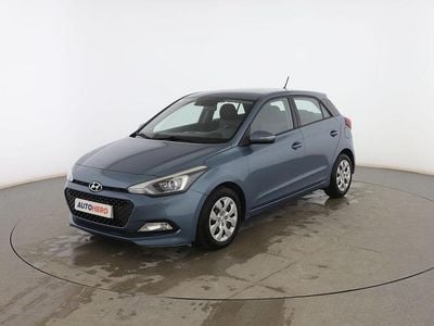 Usado Hyundai i20 100 CV (73 kW) 2016 Azul Berlina