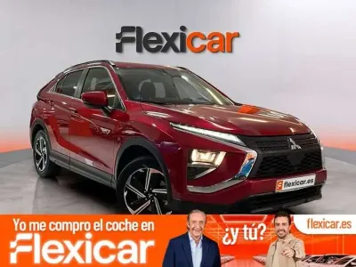 Usado Mitsubishi Eclipse Cross 188 CV (138 kW) 2022 Rojo SUV