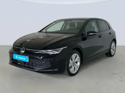 Usado VW Golf VIII 116 CV (85 kW) 2025 Negro Berlina