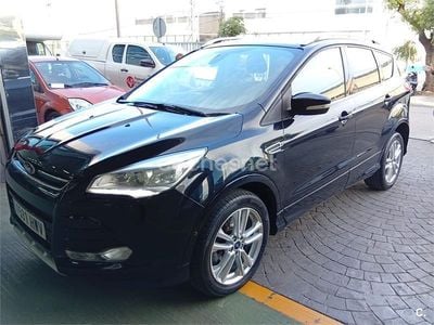 Negro Usado 2014 Ford Kuga Titanium SUV | 9300 € (Precio justo)