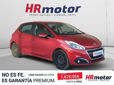 Usado Peugeot 208 Signature Sky 82 CV (60 kW) 2018 Rojo Utilitario