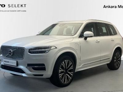 Blanco Usado 2023 Volvo XC90 Core SUV | 77.900 €