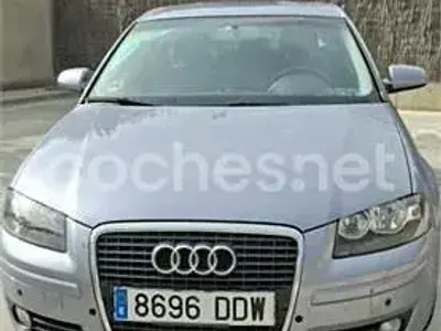 Usado Audi A3 Ambition 115 CV (84 kW) 2004 Gris / plata Utilitario