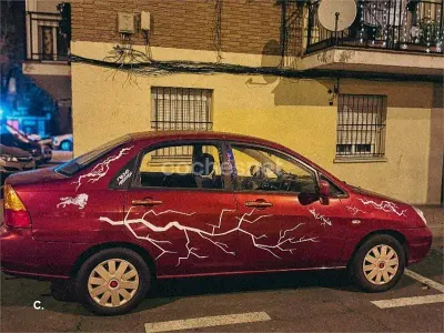 Usado Suzuki Liana 103 CV (75 kW) 2004 Rojo Berlina