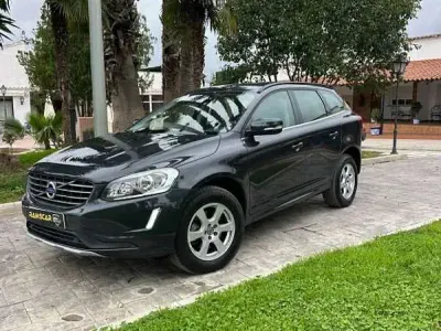 Usado Volvo XC60 Momentum 190 CV (139 kW) 2016 Azul SUV