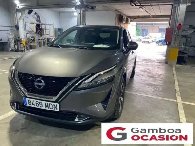 Usado Nissan Qashqai N-Connecta 140 CV (102 kW) 2023 Gris SUV