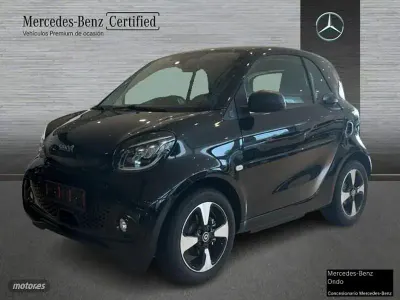 Usado Smart ForTwo Coupé Passion 60 kW (82 CV) 2024 Negro Utilitario