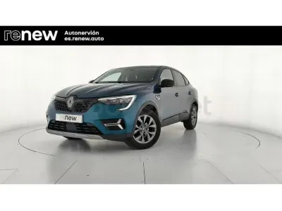 Usado Renault Arkana Equilibre 140 CV (102 kW) 2025 Azul SUV
