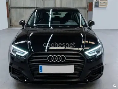 Usado Audi A3 Premium 116 CV (85 kW) 2017 Negro Berlina