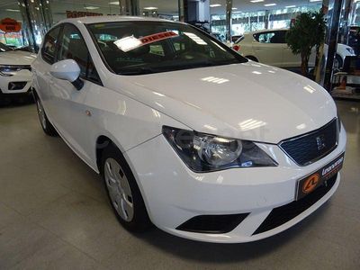 Usado Seat Ibiza Ecomotive 75 CV (55 kW) 2015 Blanco Berlina