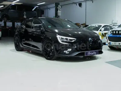 Usado Renault Mégane IV R.S. 300 CV (220 kW) 2022 Negro Berlina