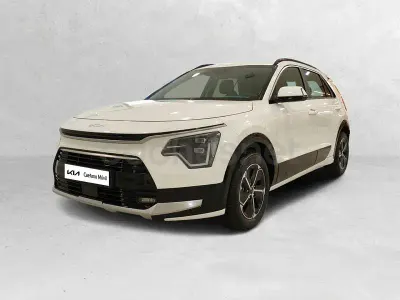 Usado Kia Niro 129 CV (94 kW) 2024 Blanco SUV