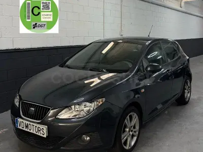 Usado Seat Ibiza Sport 85 CV (62 kW) 2008 Gris / plata Berlina