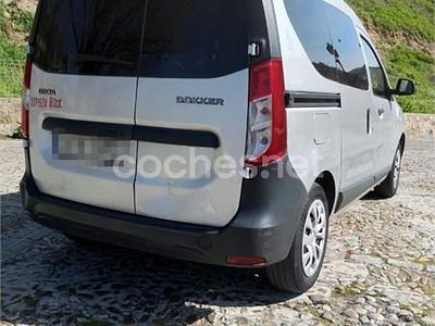 Usado Dacia Dokker Ambiance 75 CV (55 kW) 2014 Gris / plata Monovolumen