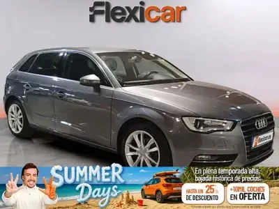 Usado Audi A3 Advanced 110 CV (80 kW) 2016 Gris Berlina