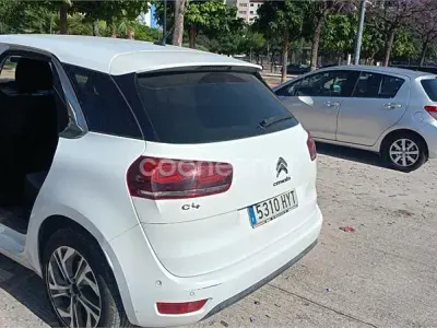 Usado Citroën C4 Exclusive 114 CV (83 kW) 2014 Blanco Berlina