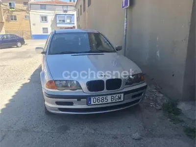 Usado BMW 320 136 CV (100 kW) 2001 Gris / plata Berlina