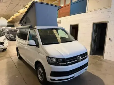 Usado VW California Beach 102 CV (75 kW) 2017 Blanco Van