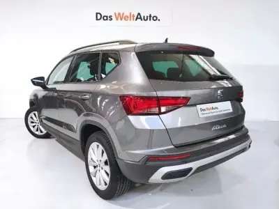 Usado Seat Ateca Style 150 HP (110 kW) 2025 Cinzento SUV