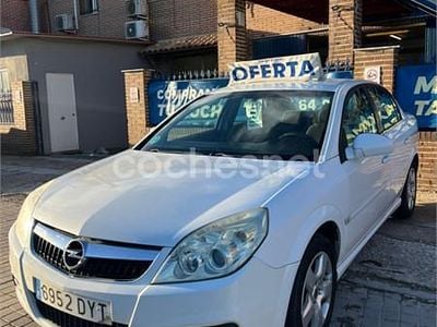 Usado Opel Vectra Elegance 122 CV (89 kW) 2006 Blanco Berlina