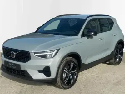 Nuevo Volvo XC40 Plus 163 CV (119 kW) 2026 Gris SUV