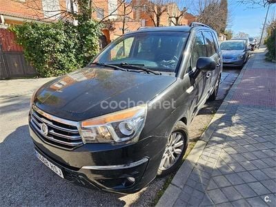 Usado SsangYong Rodius Limited 155 CV (114 kW) 2014 Negro Monovolumen