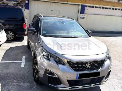Usado Peugeot 5008 Active 120 CV (88 kW) 2018 Gris / plata SUV