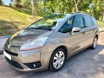 Usado Citroën Grand C4 Picasso Exclusive 110 CV (80 kW) 2008 Beige Monovolumen