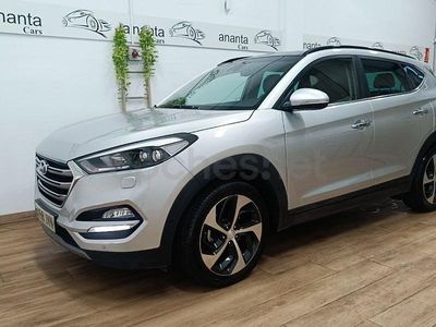 Usado Hyundai Tucson 141 CV (103 kW) 2016 Gris / plata SUV