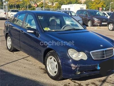 Mercedes C200