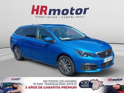 Usado Peugeot 308 SW Allure 132 CV (97 kW) 2021 Azul Familiar