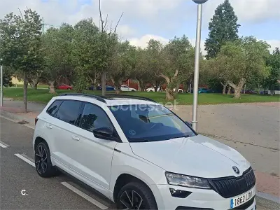 Usado Skoda Karoq 150 CV (110 kW) 2019 Blanco SUV