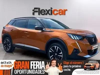 Käytetty Peugeot 2008 GT-line 110 HP (80 kW) 2019 Oranssi Katumaasturi