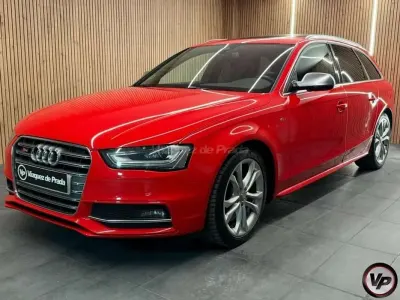 Usado Audi S4 Advanced 333 CV (244 kW) 2015 Rojo Familiar