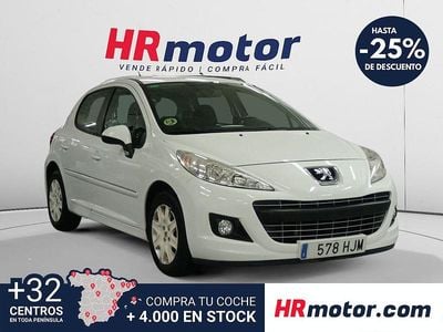 Usado Peugeot 207 Active 70 CV (51 kW) 2012 Blanco Berlina
