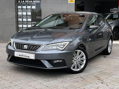 Usado Seat Leon XCELLENCE 125 CV (91 kW) 2018 Gris / plata Berlina