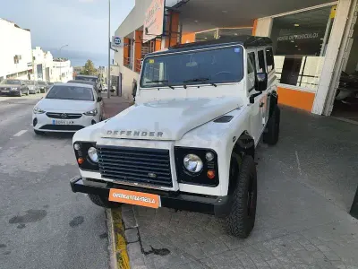 Usado Land Rover Defender SE 122 CV (89 kW) 2016 Blanco Familiar