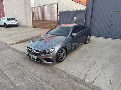 Usado Mercedes E220 194 CV (142 kW) 2017 Gris / plata Coupe