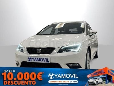 Usado Seat Leon Style 105 CV (77 kW) 2015 Blanco Familiar