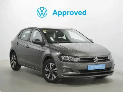 Usado VW Polo Advance 95 CV (69 kW) 2020 Gris Utilitario