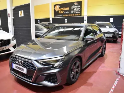 Usado Audi A3 Sportback S-Line 150 CV (110 kW) 2023 Gris Utilitario