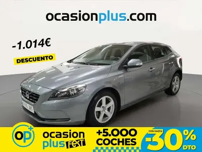 Usado Volvo V40 Kinetic 120 CV (88 kW) 2016 Gris