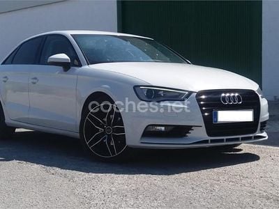Blanco Usado 2013 Audi A3 Attraction Berlina | 11.500 € (Precio justo)