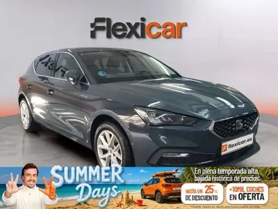 Usado Seat Leon Style 116 CV (85 kW) 2025 Gris Berlina