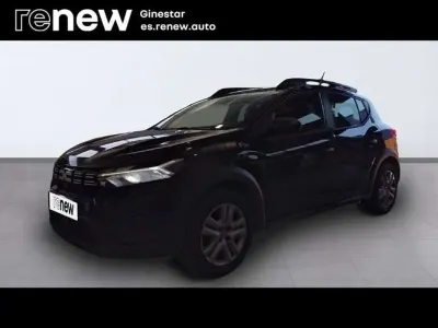 Usado Dacia Sandero Essentiel 91 CV (66 kW) 2023 Negro Berlina