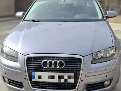 Usado Audi A3 Ambition 116 CV (85 kW) 2004 Gris Utilitario