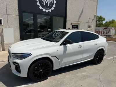 Usado BMW X6 Comfort Edition 333 CV (244 kW) 2021 Blanco SUV